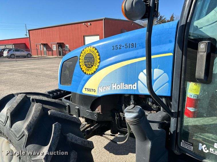 image for item NU9372 2012 New Holland T-5070 MFWD tractor