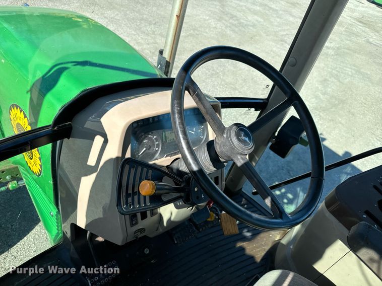 image for item NU9374 2007 John Deere 6415 tractor