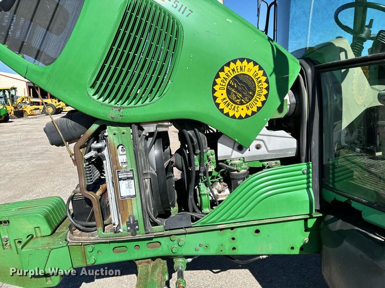 image for item NU9374 2007 John Deere 6415 tractor