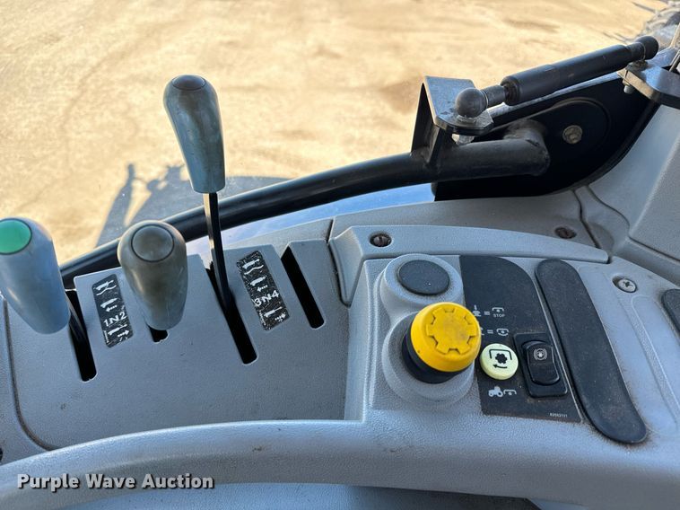 image for item NU9375 2008 New Holland T-6020 tractor