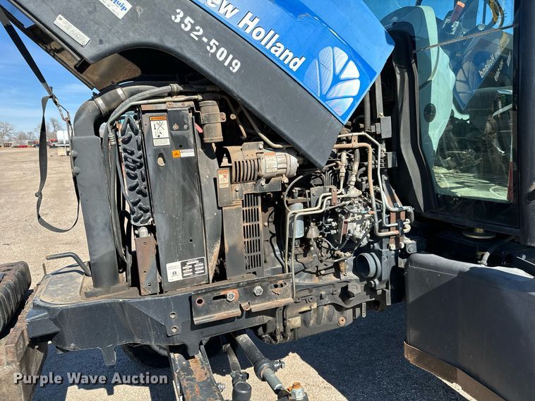 image for item NU9375 2008 New Holland T-6020 tractor