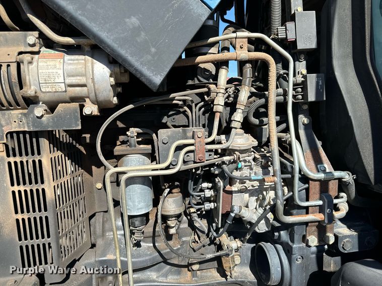 image for item NU9375 2008 New Holland T-6020 tractor