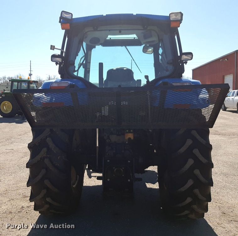 image for item NU9376 2008 New Holland T-6020 tractor