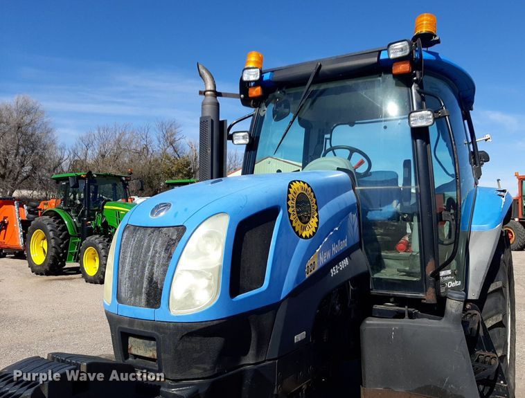 image for item NU9376 2008 New Holland T-6020 tractor