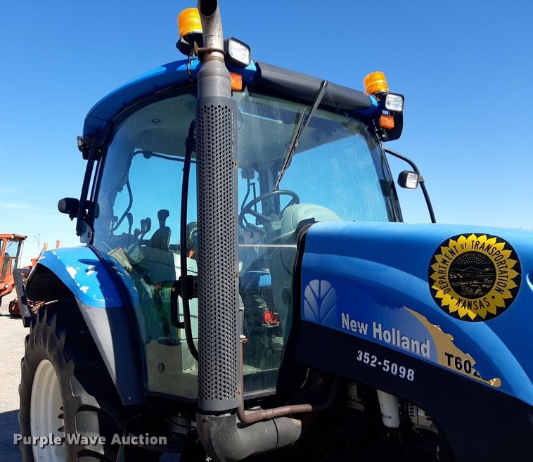 image for item NU9376 2008 New Holland T-6020 tractor