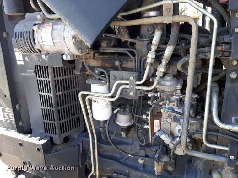 image for item NU9376 2008 New Holland T-6020 tractor