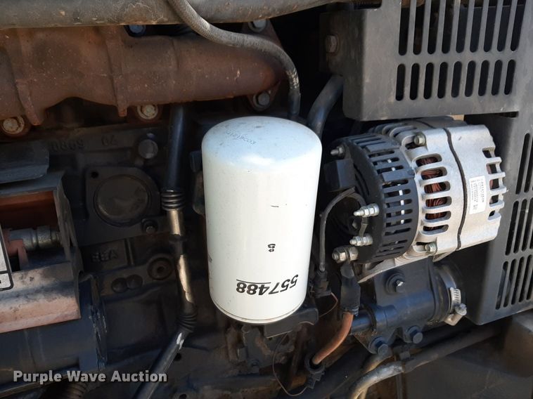 image for item NU9376 2008 New Holland T-6020 tractor