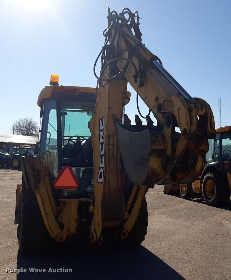 image for item NU9377 2005 John Deere 310G backhoe