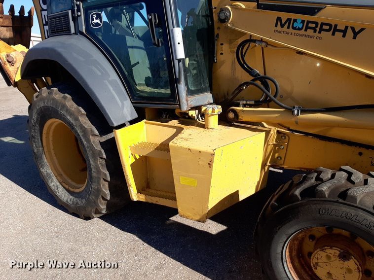 image for item NU9377 2005 John Deere 310G backhoe