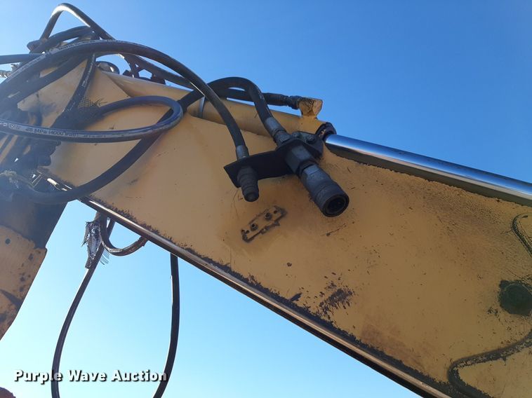 image for item NU9377 2005 John Deere 310G backhoe