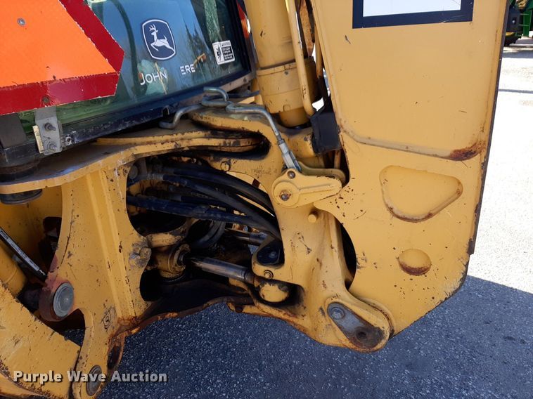 image for item NU9377 2005 John Deere 310G backhoe