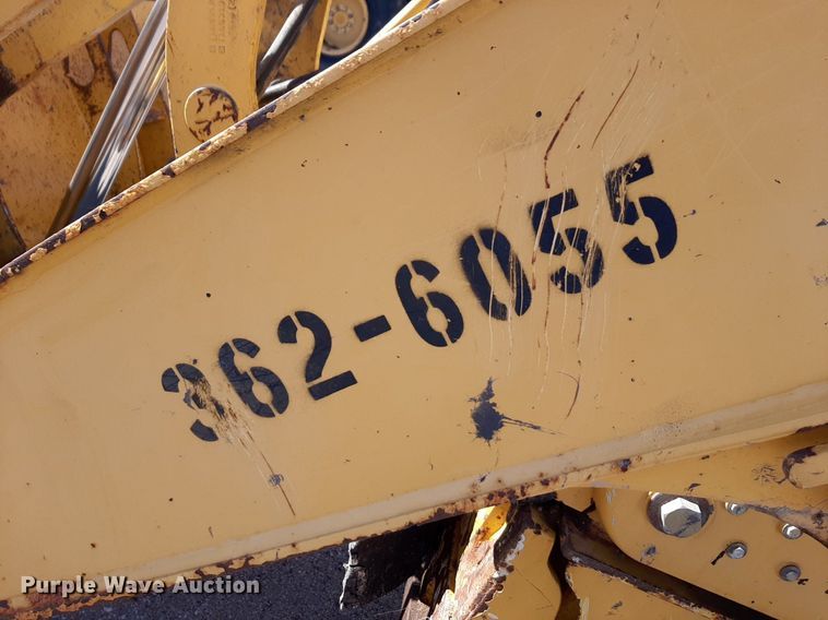 image for item NU9377 2005 John Deere 310G backhoe