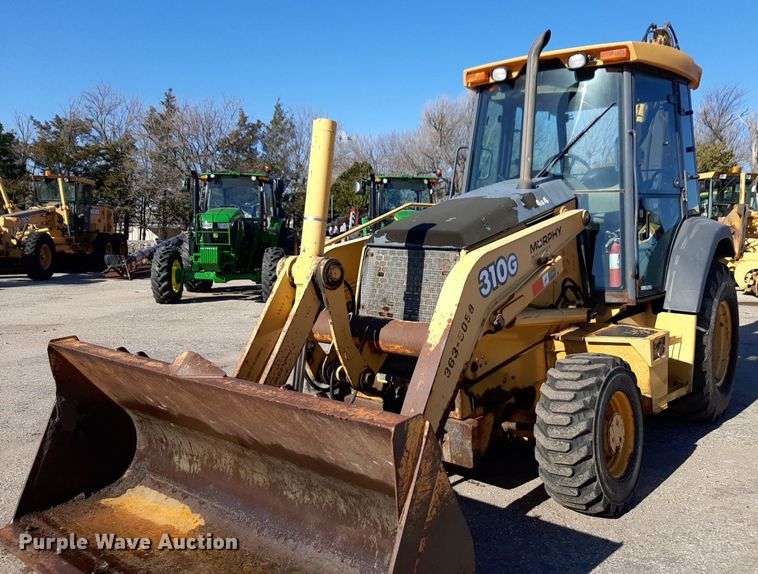 image for item NU9378 1998 John Deere 310G backhoe