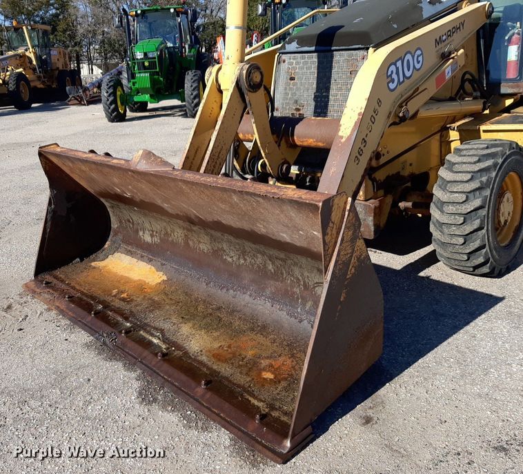 image for item NU9378 1998 John Deere 310G backhoe