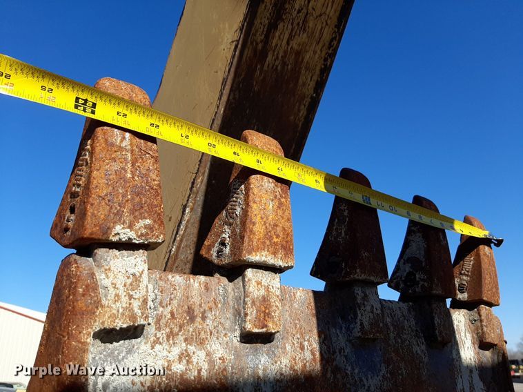 image for item NU9378 1998 John Deere 310G backhoe