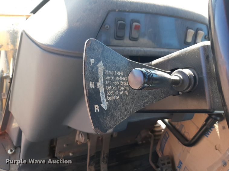 image for item NU9378 1998 John Deere 310G backhoe