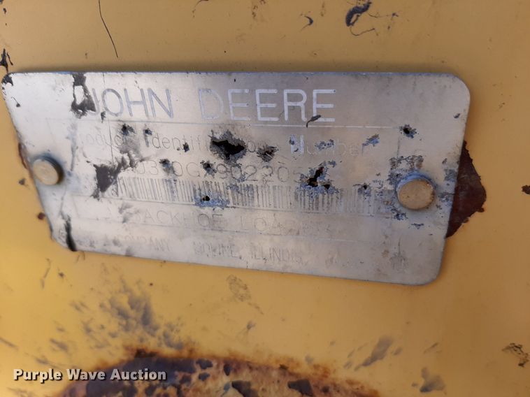 image for item NU9378 1998 John Deere 310G backhoe