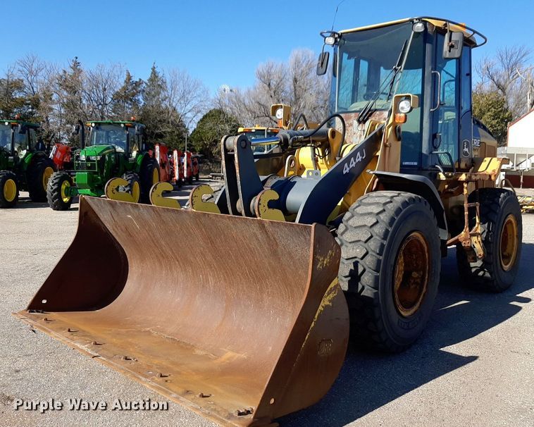 image for item NU9380 2005 John Deere 444J wheel loader