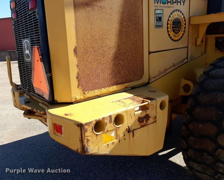 image for item NU9380 2005 John Deere 444J wheel loader