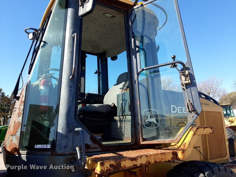 image for item NU9380 2005 John Deere 444J wheel loader