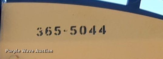 image for item NU9380 2005 John Deere 444J wheel loader