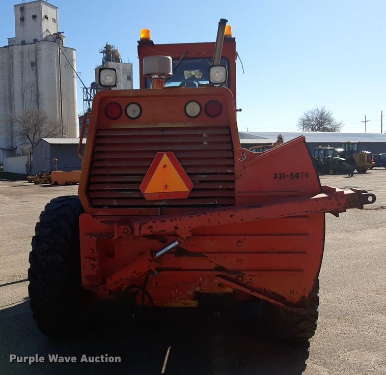 image for item NU9381 1997 Galion 830B motor grader