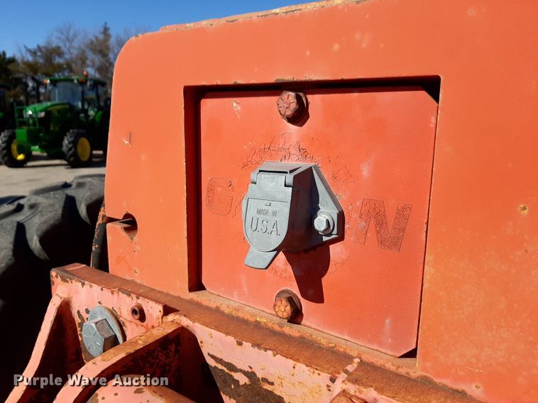 image for item NU9381 1997 Galion 830B motor grader