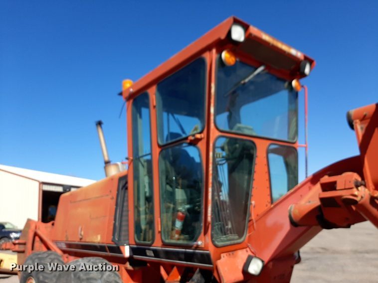 image for item NU9381 1997 Galion 830B motor grader