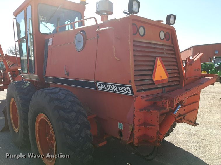 image for item NU9381 1997 Galion 830B motor grader