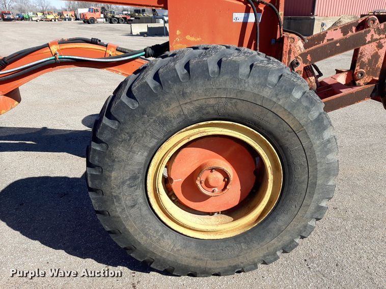 image for item NU9381 1997 Galion 830B motor grader