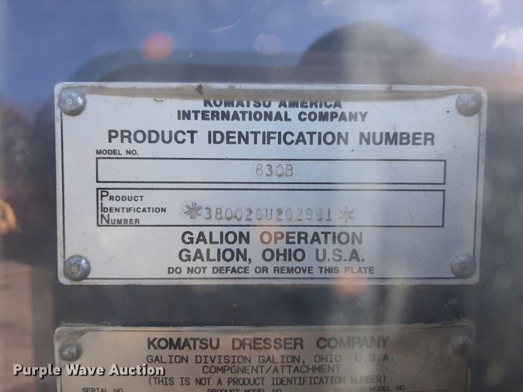 image for item NU9381 1997 Galion 830B motor grader