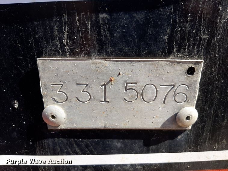 image for item NU9381 1997 Galion 830B motor grader