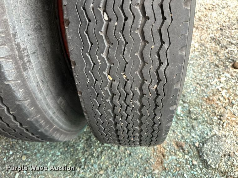 image for item OA9508 1986 Etnyre tank trailer