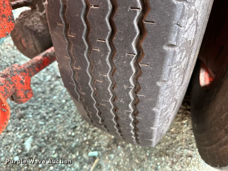 image for item OA9508 1986 Etnyre tank trailer