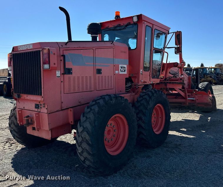 image for item OA9514 Champion 710A motor grader