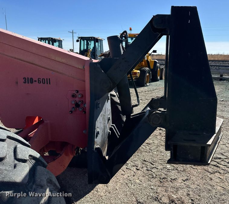 image for item OA9514 Champion 710A motor grader