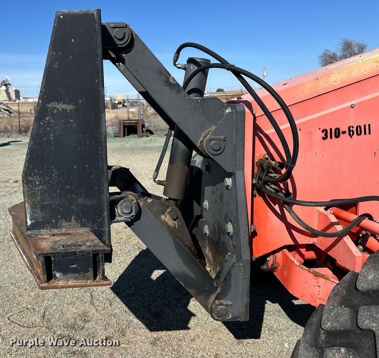 image for item OA9514 Champion 710A motor grader