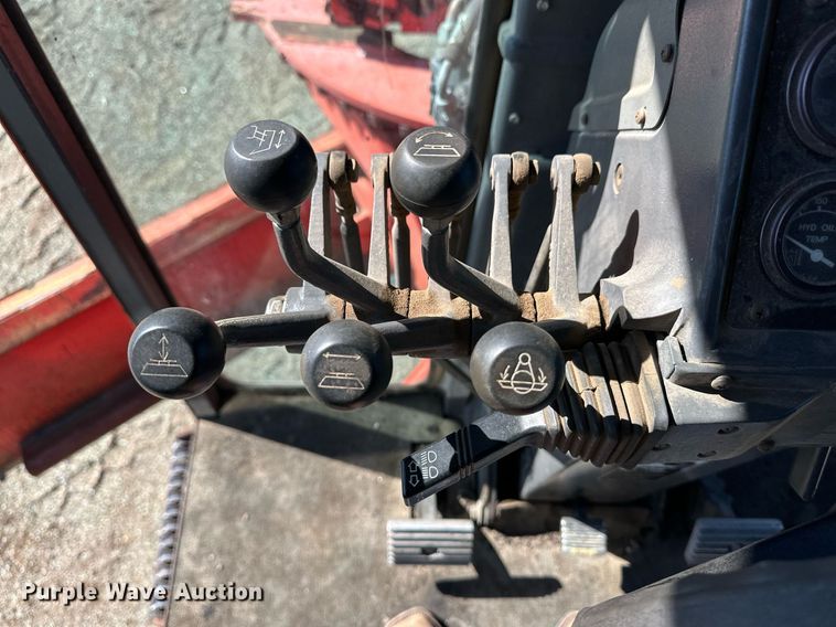 image for item OA9514 Champion 710A motor grader