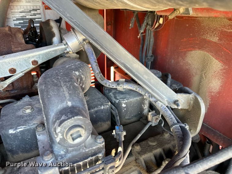 image for item OA9514 Champion 710A motor grader