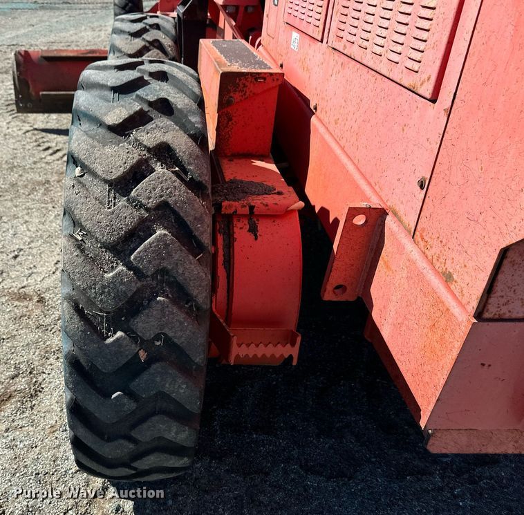 image for item OA9514 Champion 710A motor grader