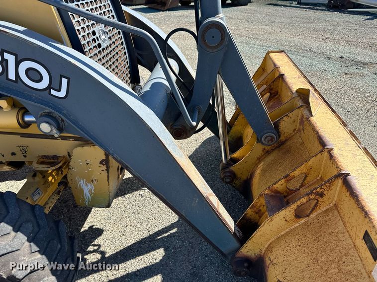 image for item OA9516 2007 John Deere 310J backhoe
