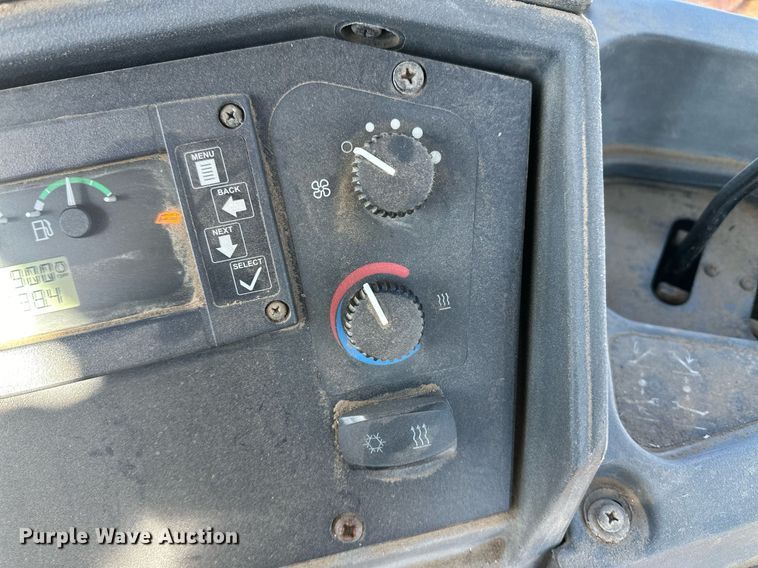 image for item OA9516 2007 John Deere 310J backhoe