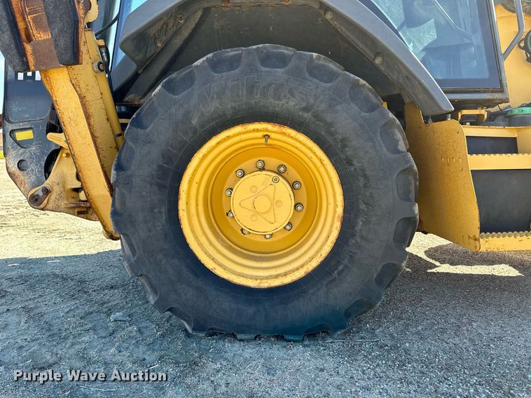 image for item OA9516 2007 John Deere 310J backhoe