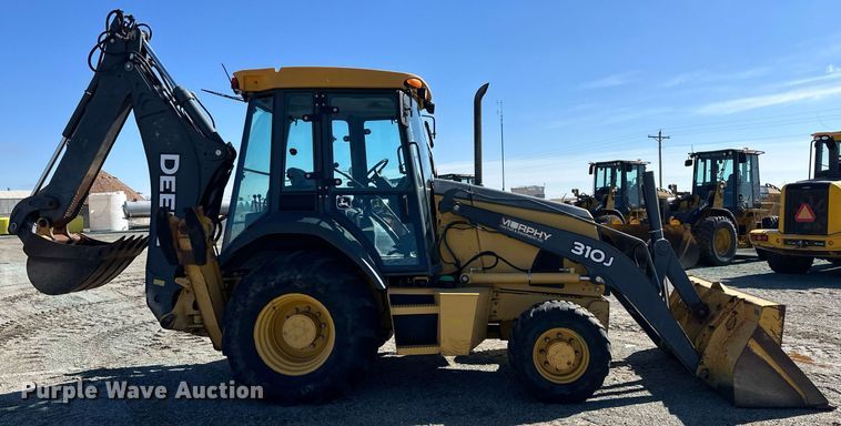 image for item OA9517 2008 John Deere 310J backhoe