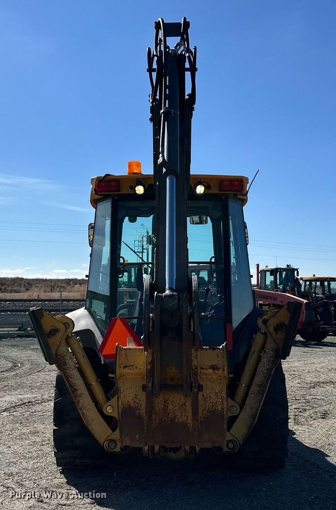 image for item OA9517 2008 John Deere 310J backhoe