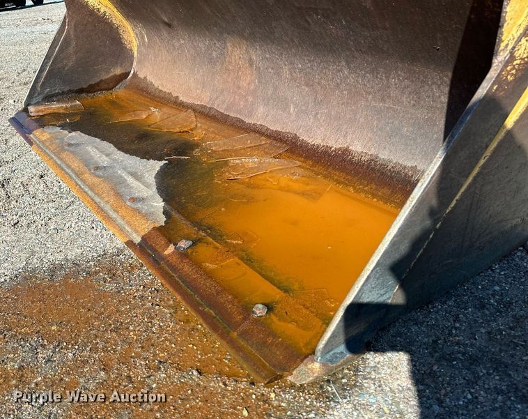 image for item OA9517 2008 John Deere 310J backhoe