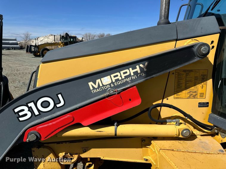 image for item OA9517 2008 John Deere 310J backhoe