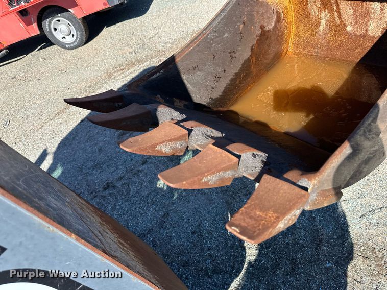 image for item OA9517 2008 John Deere 310J backhoe