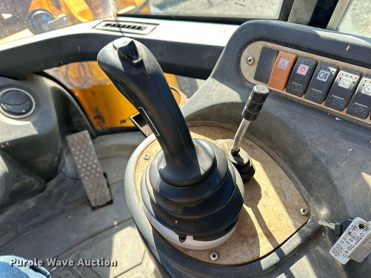 image for item OA9518 2006 JCB 436 ZX wheel loader