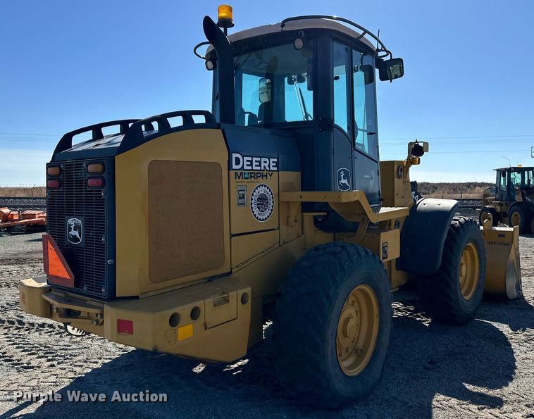 image for item OA9519 2006 John Deere 444J wheel loader